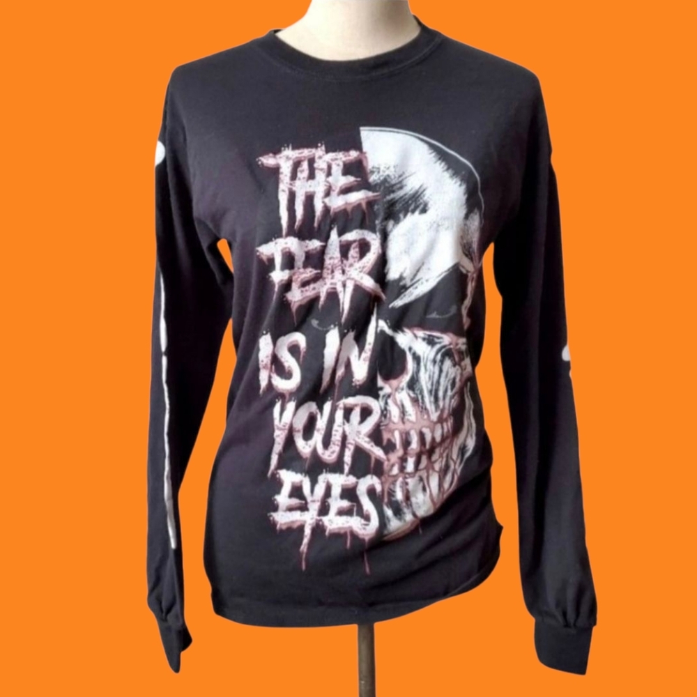 Halloween Howl-o-scream tee Adult  small